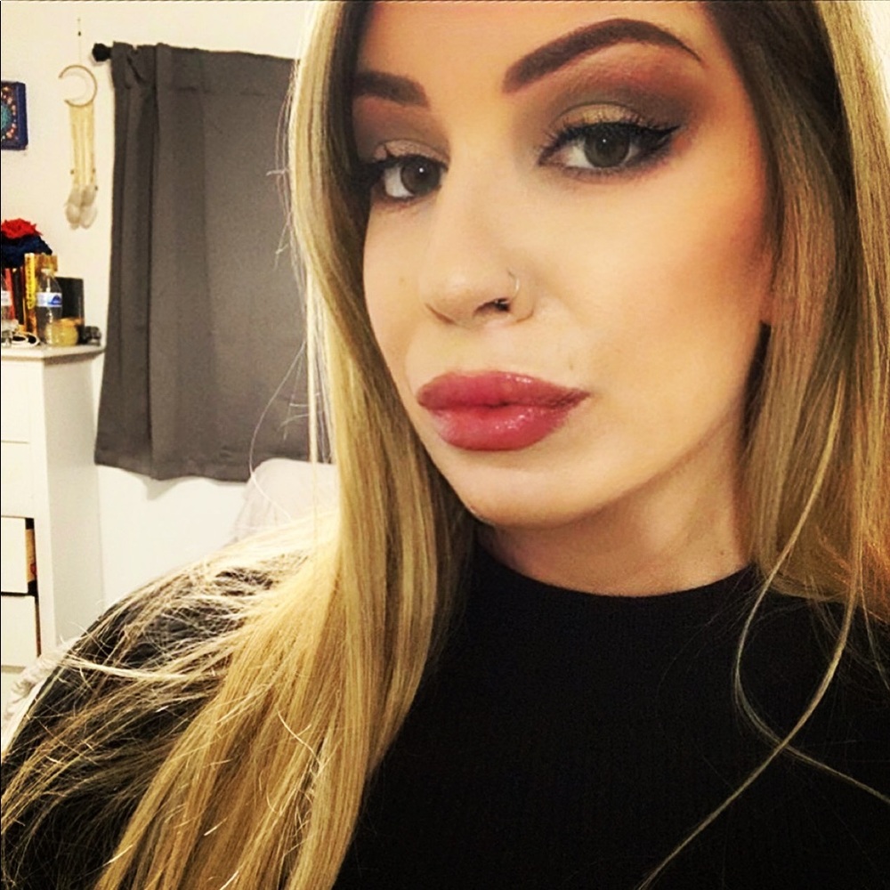Meet your Posher, Louise